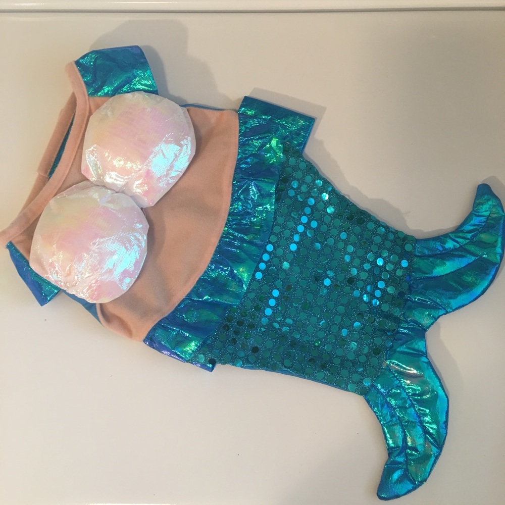 Cute Mermaid Pet Costume!